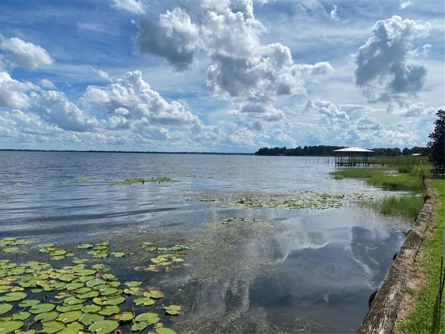 Lake Pierce LAKEFRONT