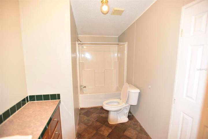 Full Hall bathroom