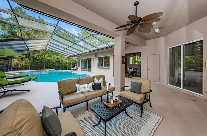 Lanai/Pool