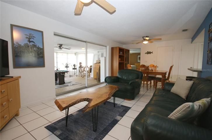 Family Room - View to dining area off Kitchen