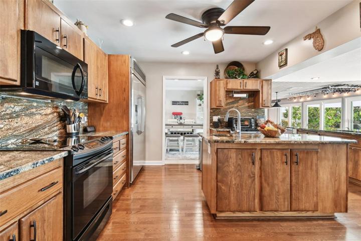 Kitchen w/Water Views