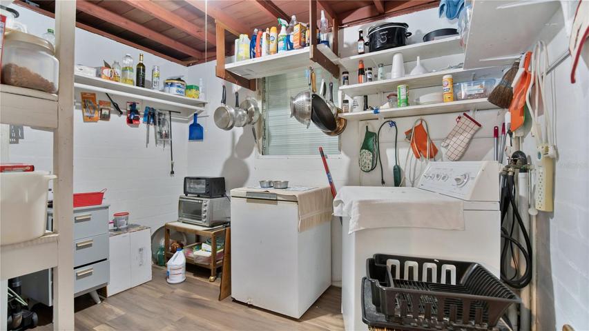 Laundry/Storage Room