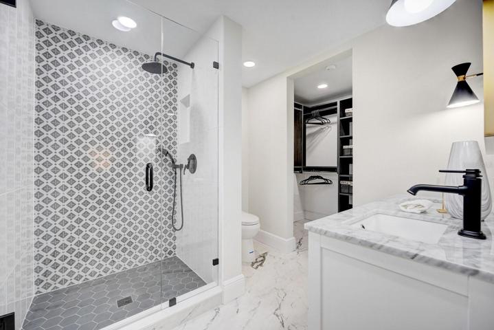 Owner's bathroom.