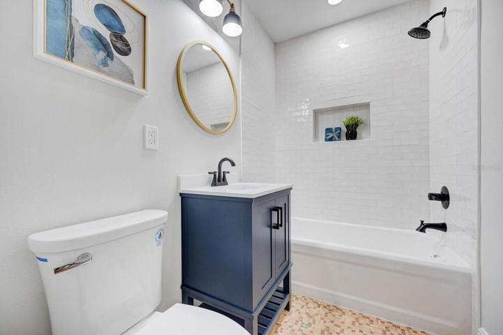 Guest bathroom.