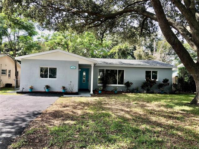 Driveway with double wide parking space