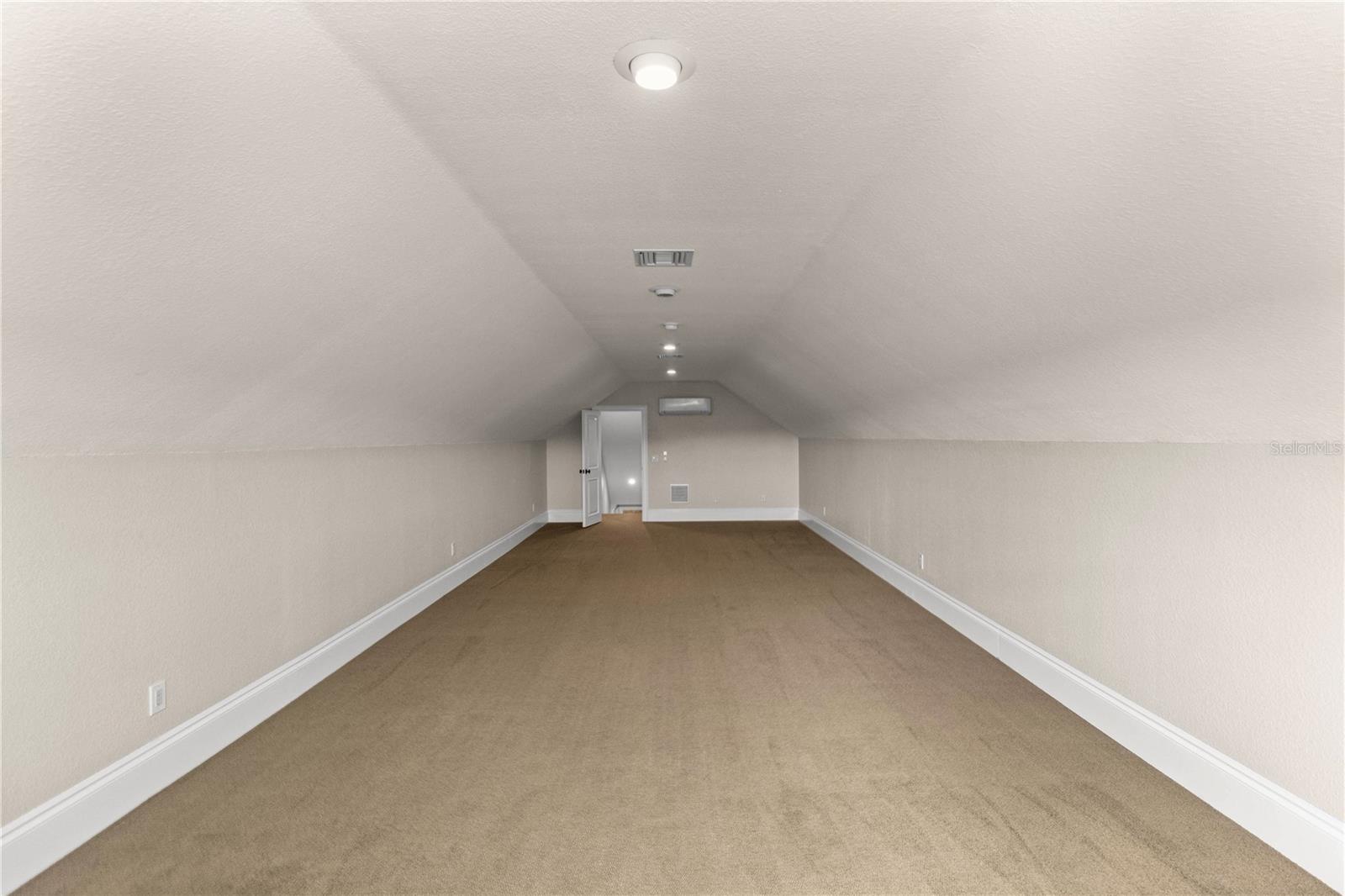 Bonus Room