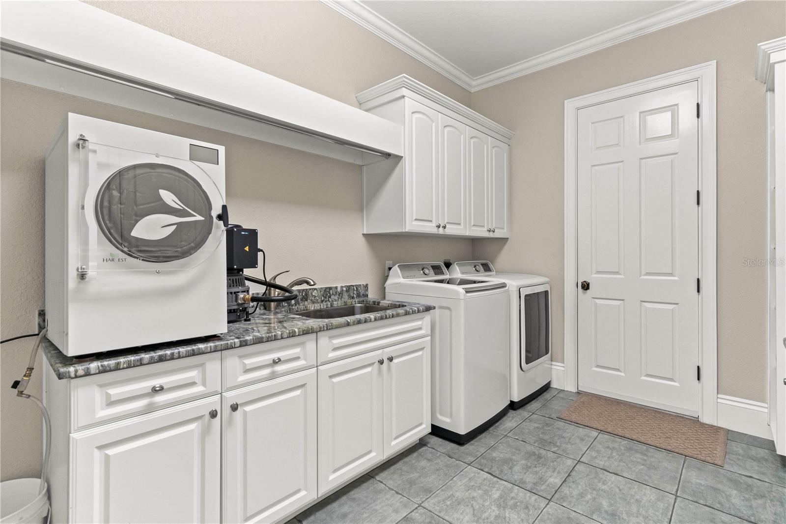 Large Laundry room