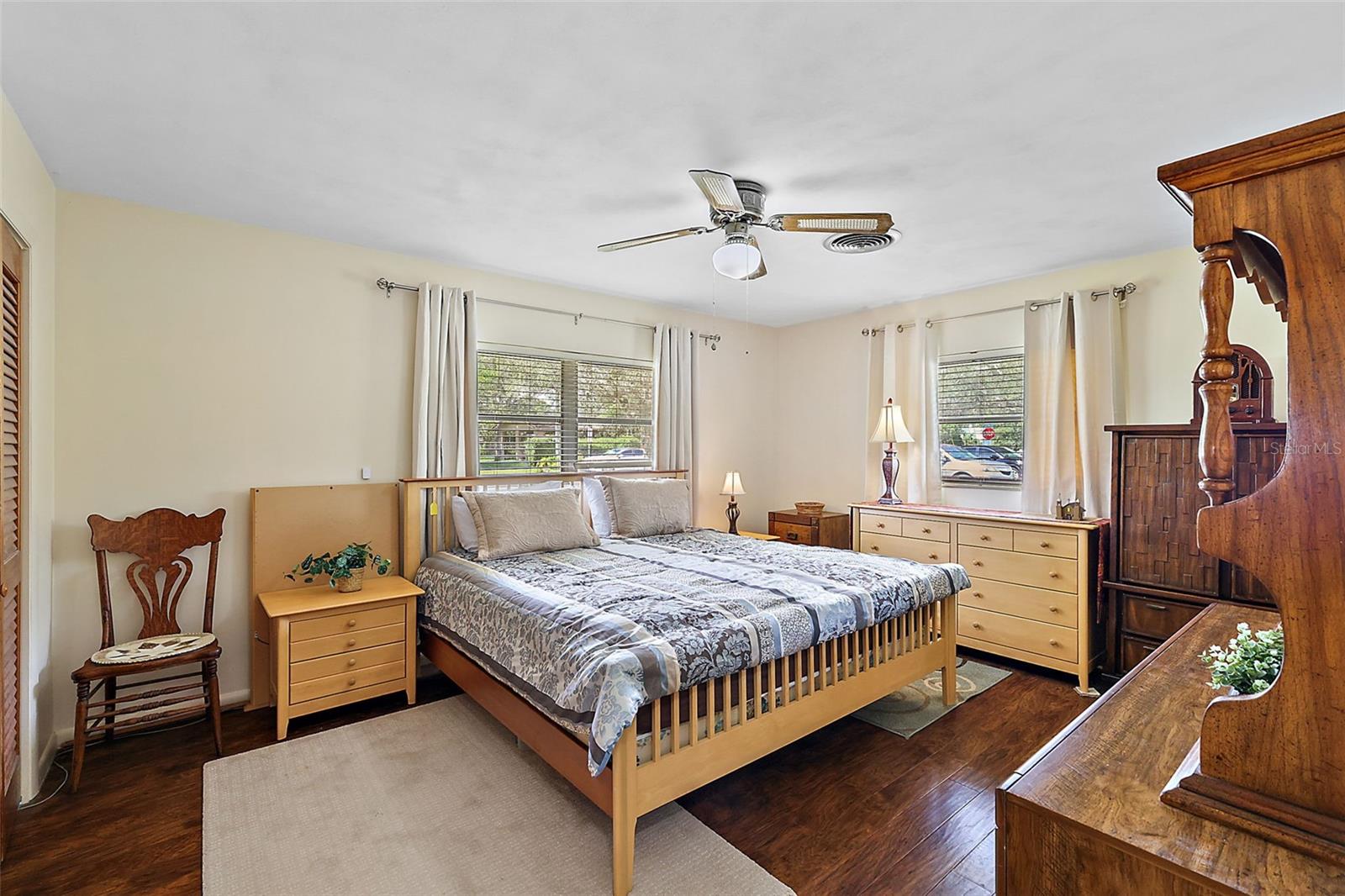 Spacious primary bedroom
