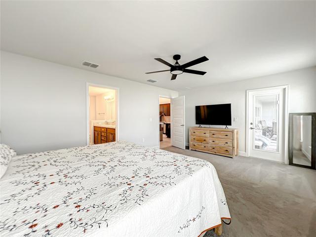 Master Bedroom with Door to Lanai