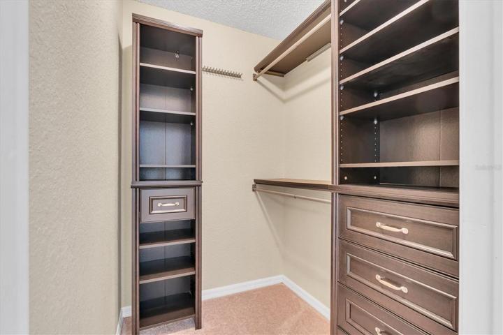Walk in Closet