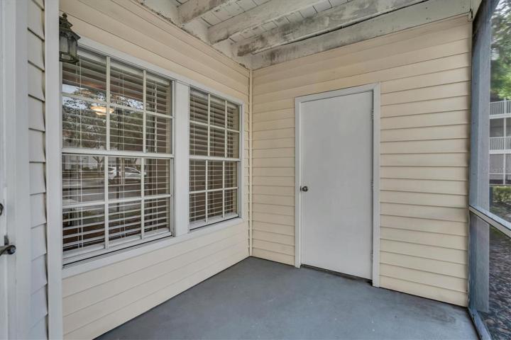 Covered, Enclosed Lanai