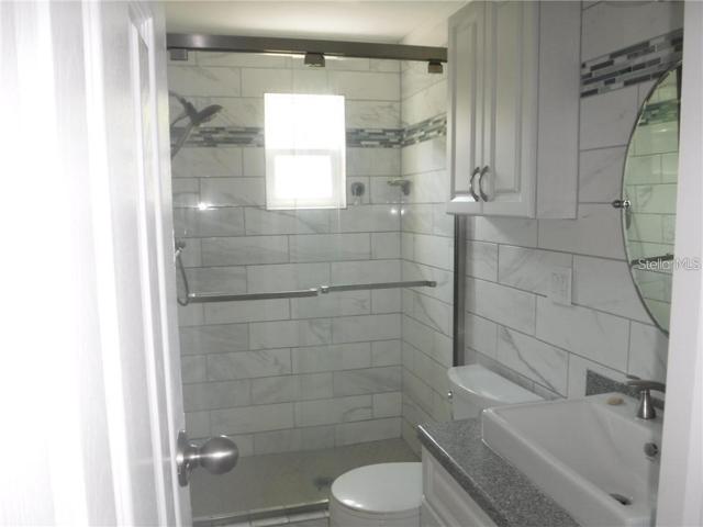 2nd Bathroom