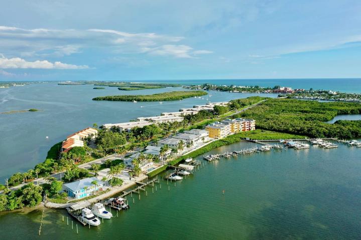 Enter onto Manasota Key