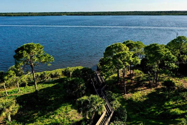 Riverwood Boardwalk to Myakka River