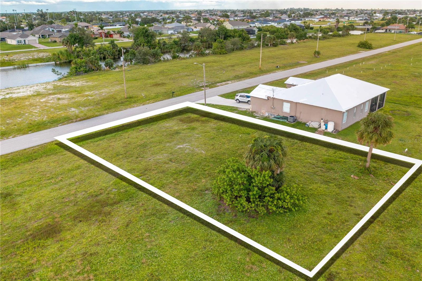 Cape Coral, Florida 33993, 0 , 0 ,0,Land,For Sale,8TH,0,O6145636