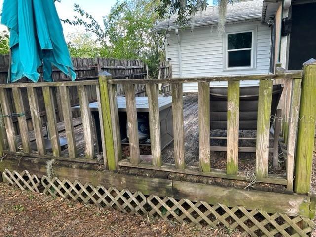 side deck
