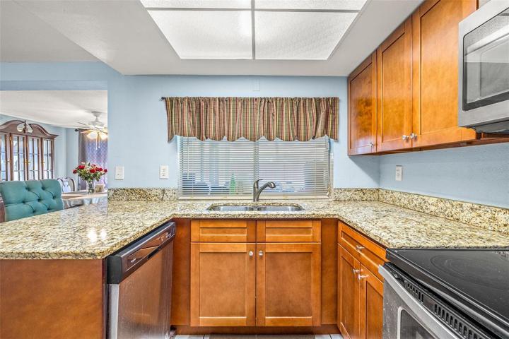 Lots of counter space!
