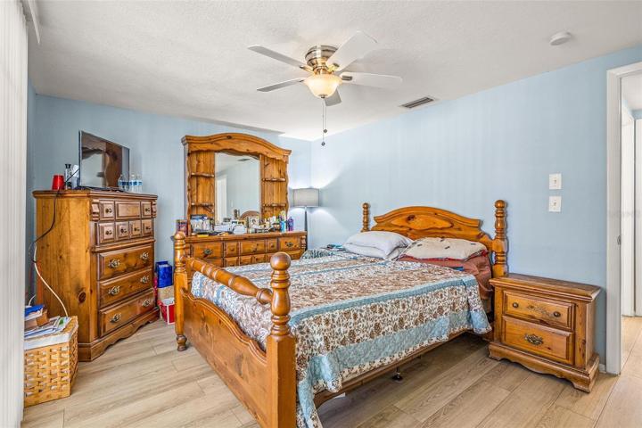 Another view of the main bedroom