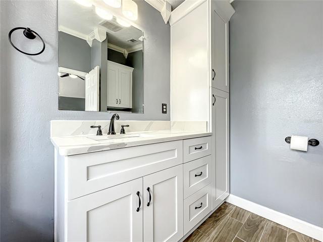 Owners' Vanity