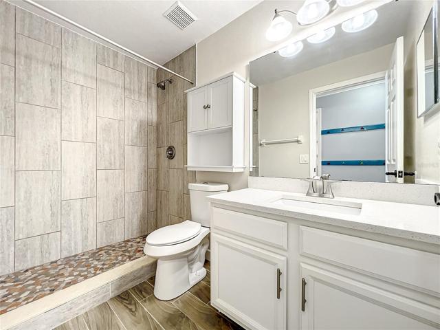 Bathroom 2 Shower