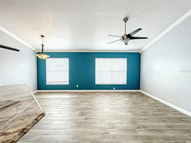 Breakfast Bar, Dinette and Family Room