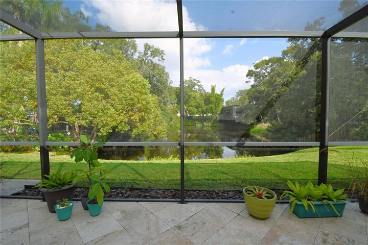 The beautiful lake view is an added bonus, allowing you to enjoy the peacefulness of the surrounding wildlife, including blue herons, egrets, ducks, and even otters.