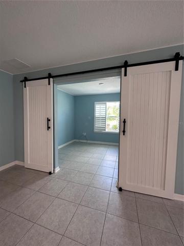 Flex room