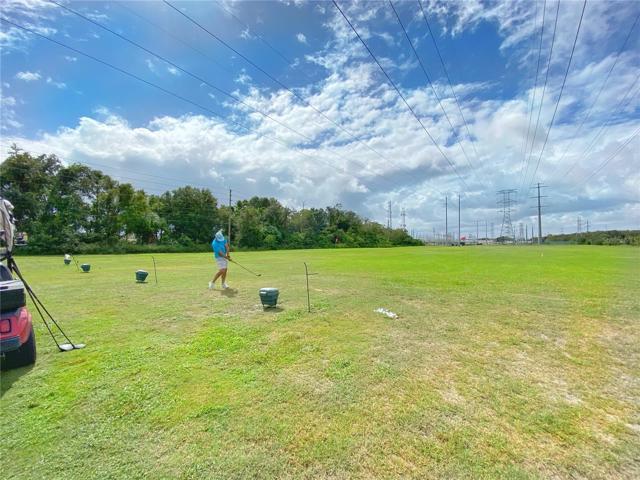 Community Golf Driving Range