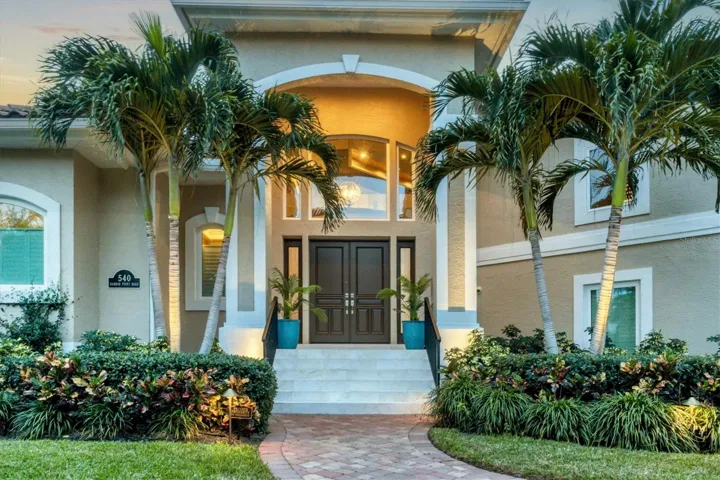 Hurricane resistant double entry doors