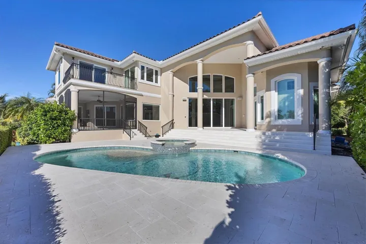 Plenty of outdoor entertaining space