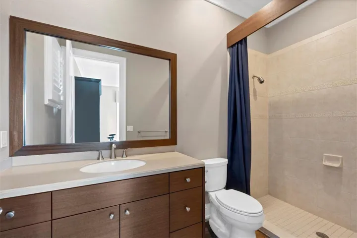 Full bath for Study/Bdrm5