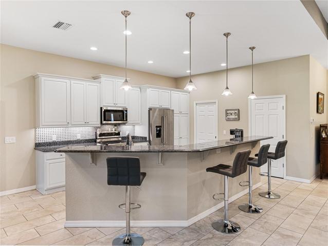 Breakfast bar