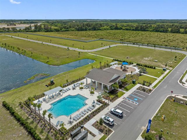 Community Pool/Cabana