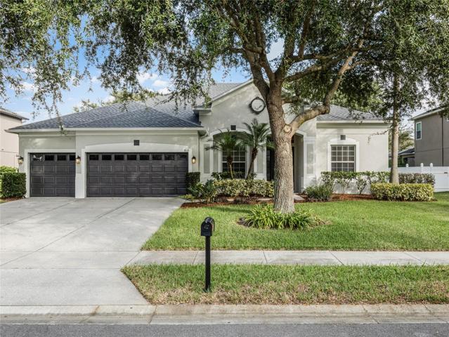 3 car garage !