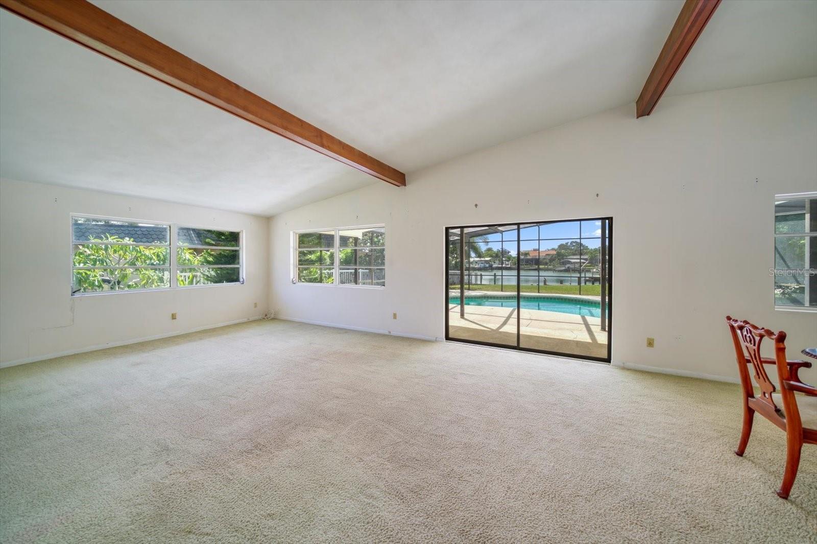 Great Room with Vaulted ceilings