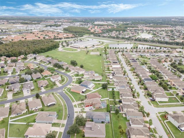 In a great location just off W Osceola Parkway for easy access to shopping at The Loop, a plethora of dining options and of course the many theme parks Central Florida is known for!