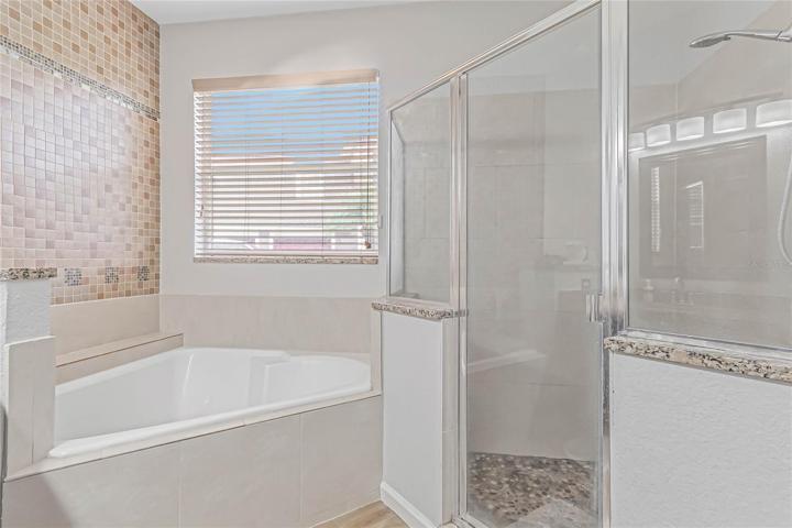PRIMARY EN-SUITE BATH.