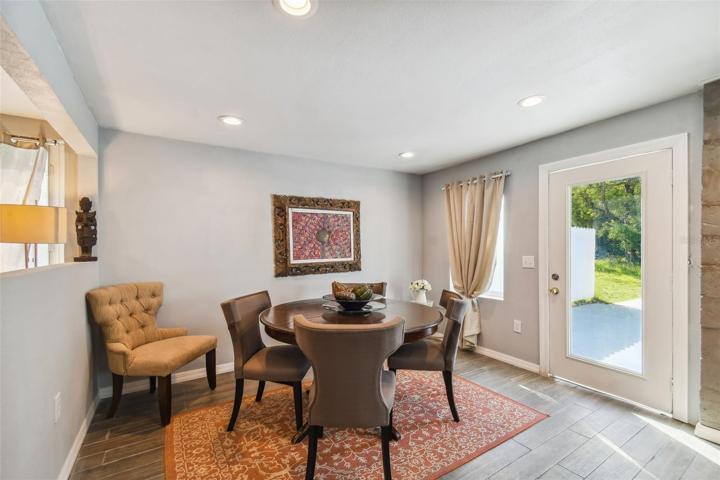 Guest House Dining