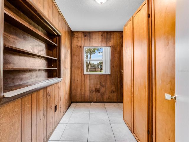 Lots of storage and shelving!
