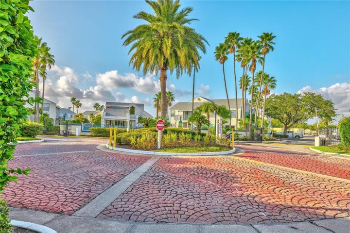 When you enter, please use the gate on the left side of the circle