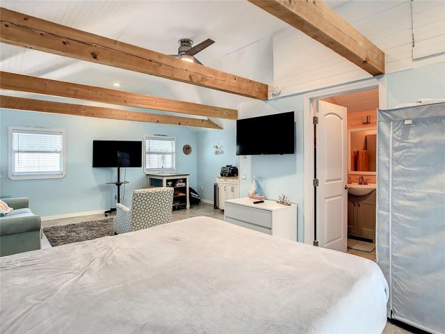 Studio cottage, from this direction, the bath is to your right. Sliding glass doors leading to a small enclosed patio are directly behind you.