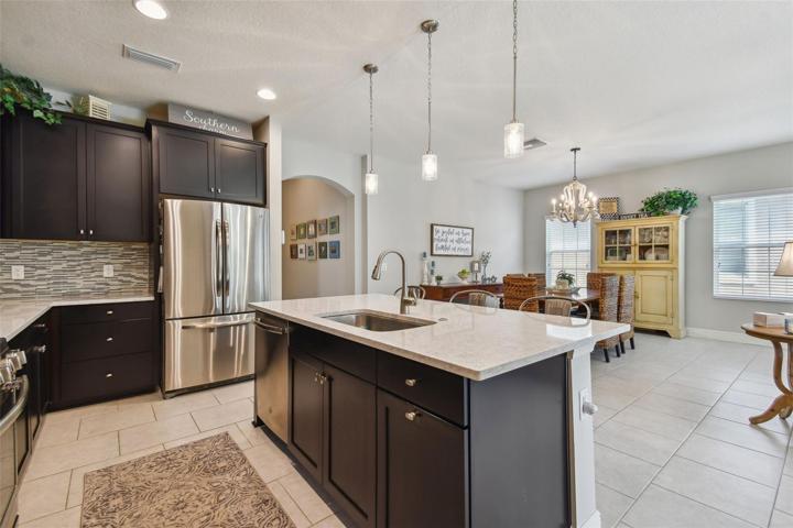 Kitchen/Dining