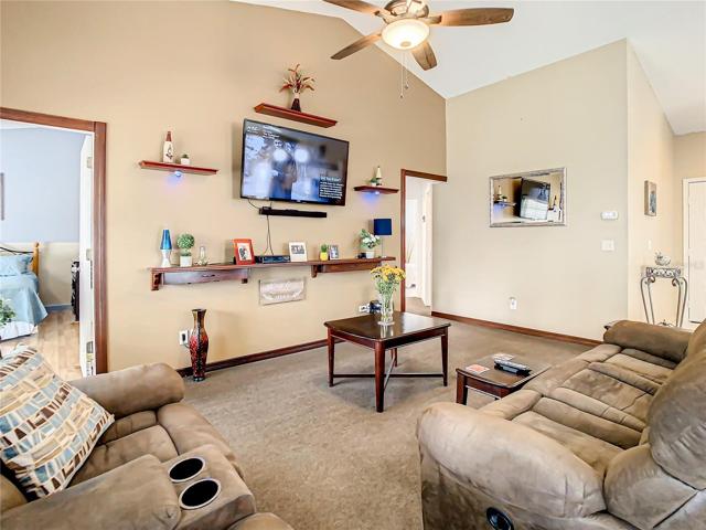 Interior Living Close