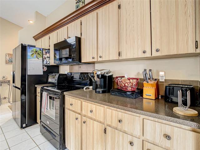 Kitchen Close
