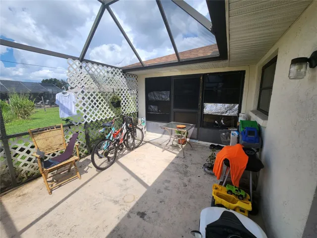 screen in lanai