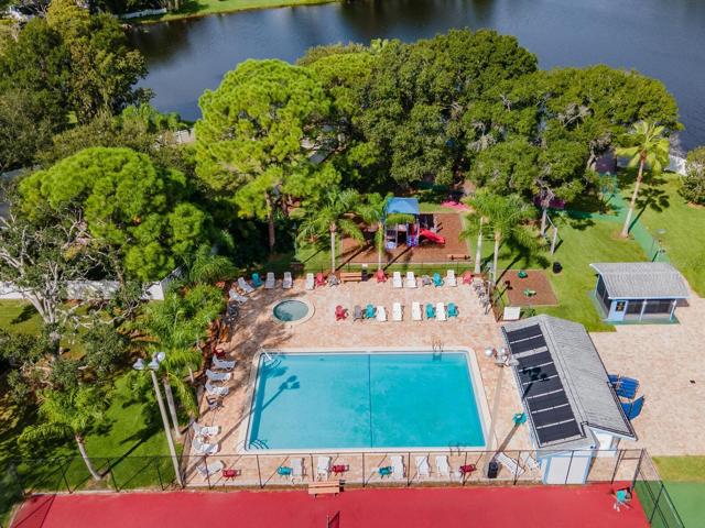 Community pool