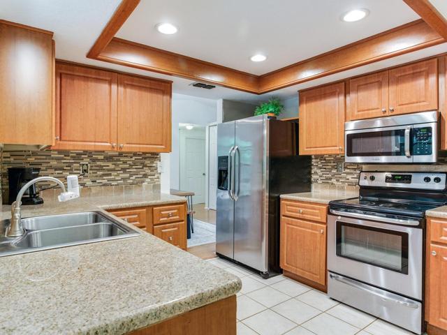 Stone counter tops