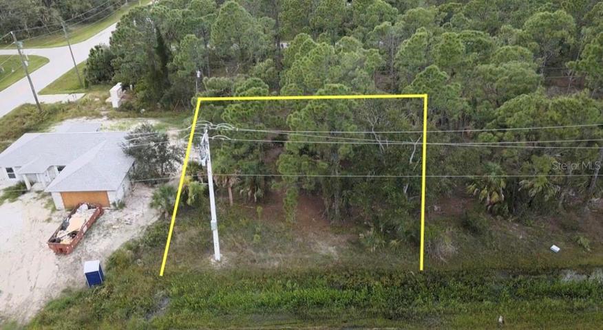 Front aerial view of 509 Biscayne Drive.
