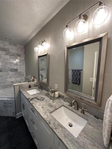 Dual Vanity