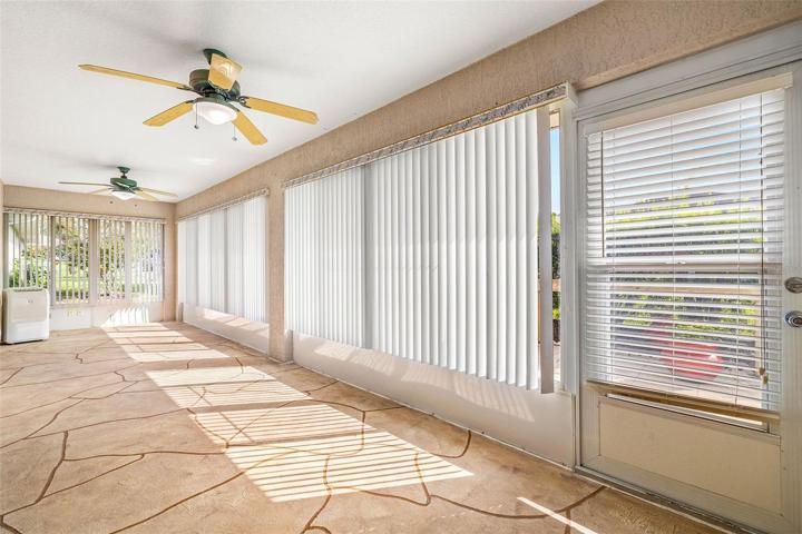 HUGE FLORIDA ROOM GETS THE MORNING SUN AND AFTERNOON SHADE!